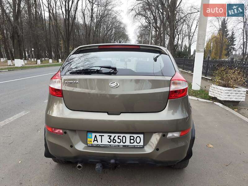 Хэтчбек ЗАЗ Forza 2011 в Снятине