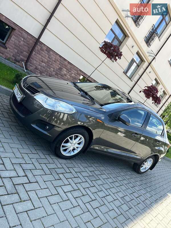 Хэтчбек ЗАЗ Forza 2012 в Золочеве