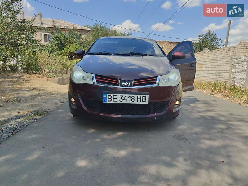 ЗАЗ Forza 2011