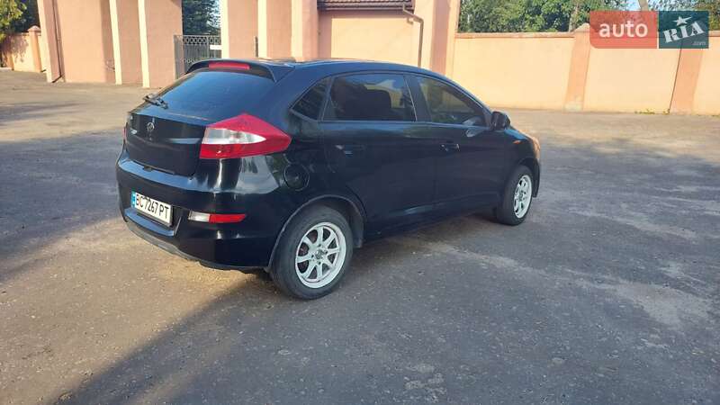 Хетчбек ЗАЗ Forza 2011 в Сокалі фото 3 Хетчбек ЗАЗ Forza 2011 в Сокалі