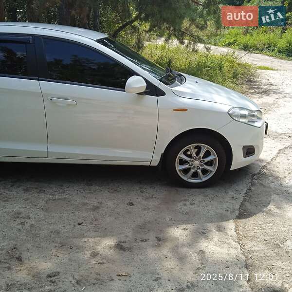 Лифтбек ЗАЗ Forza 2015 в Украинке