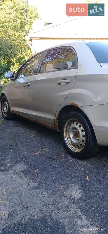 Лифтбек ЗАЗ Forza 2011 в Киеве фото 6 Лифтбек ЗАЗ Forza 2011 в Киеве