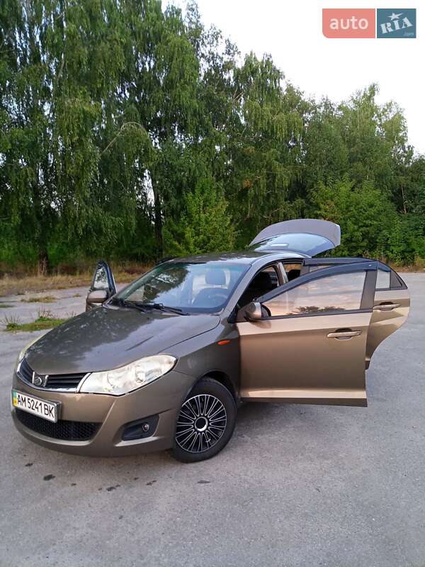 Лифтбек ЗАЗ Forza 2012 в Звягеле фото 10 Лифтбек ЗАЗ Forza 2012 в Звягеле