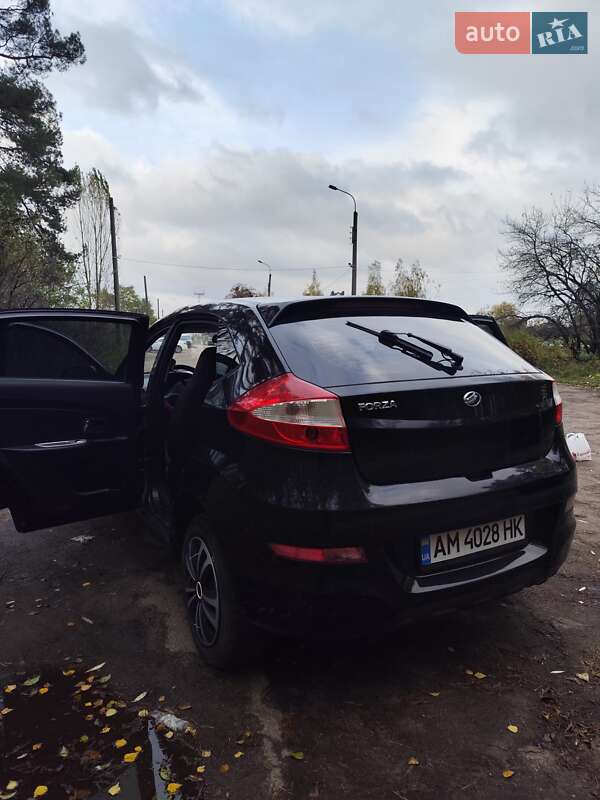 Хэтчбек ЗАЗ Forza 2012 в Житомире