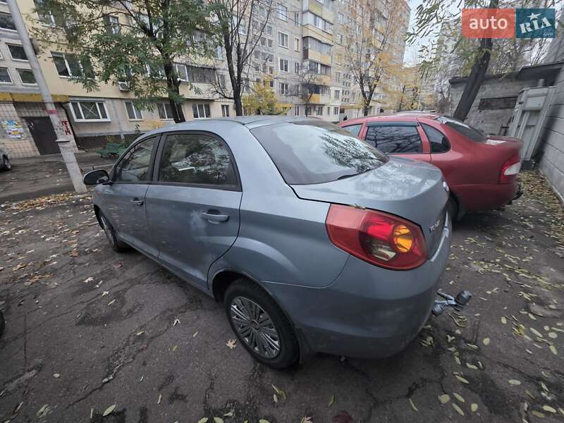 Лифтбек ЗАЗ Forza 2012 в Киеве