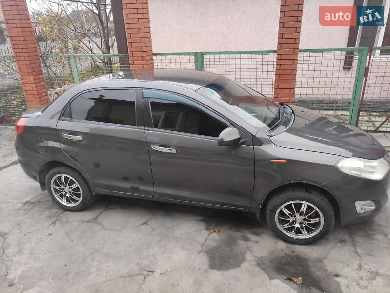 Хэтчбек ЗАЗ Forza 2012 в Кривом Роге фото 6 Хэтчбек ЗАЗ Forza 2012 в Кривом Роге