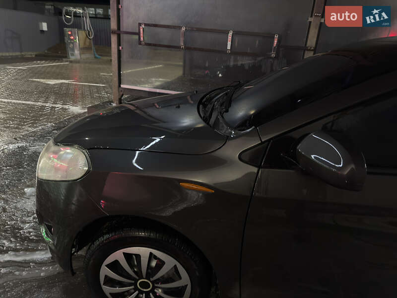 Хетчбек ЗАЗ Forza 2011 в Мельниці-Подільській