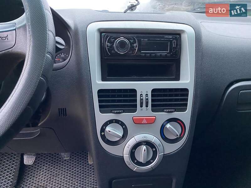 Ліфтбек ЗАЗ Forza 2012 в Овручі