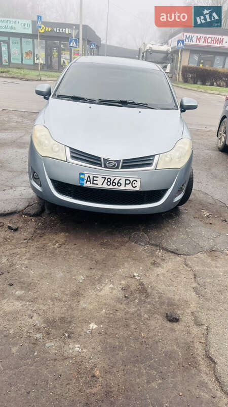 ЗАЗ Forza 2011 ЗАЗ Forza 2011