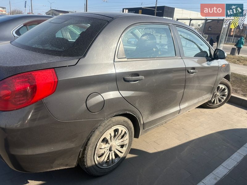 Хэтчбек ЗАЗ Forza 2011 в Белой Церкви фото Хэтчбек ЗАЗ Forza 2011 в Белой Церкви