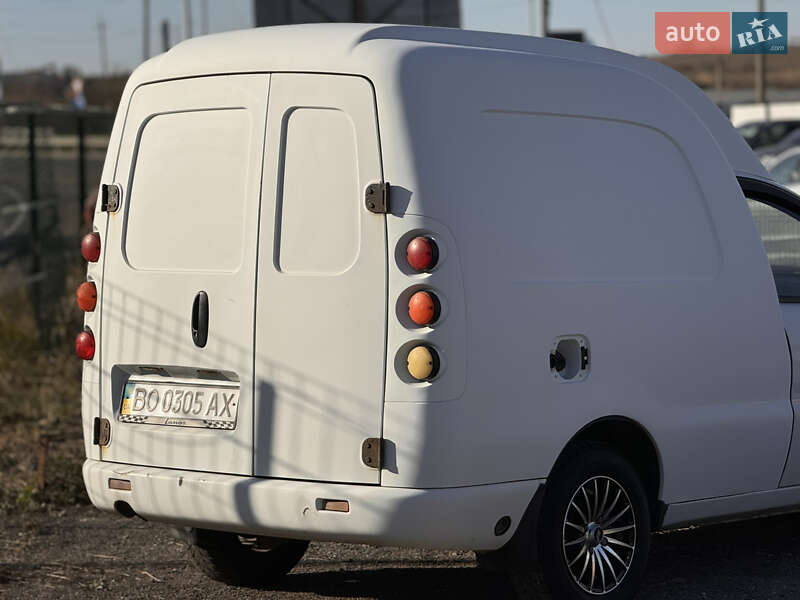 Грузопассажирский фургон ЗАЗ Lanos Cargo 2011 в Тернополе