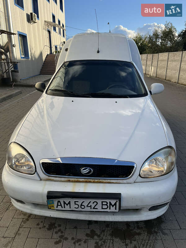 Вантажний фургон ЗАЗ Lanos Cargo 2013 в Житомирі