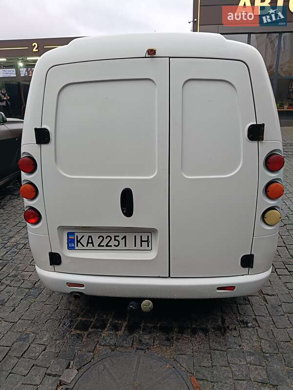 Вантажний фургон ЗАЗ Lanos Cargo 2012 в Києві