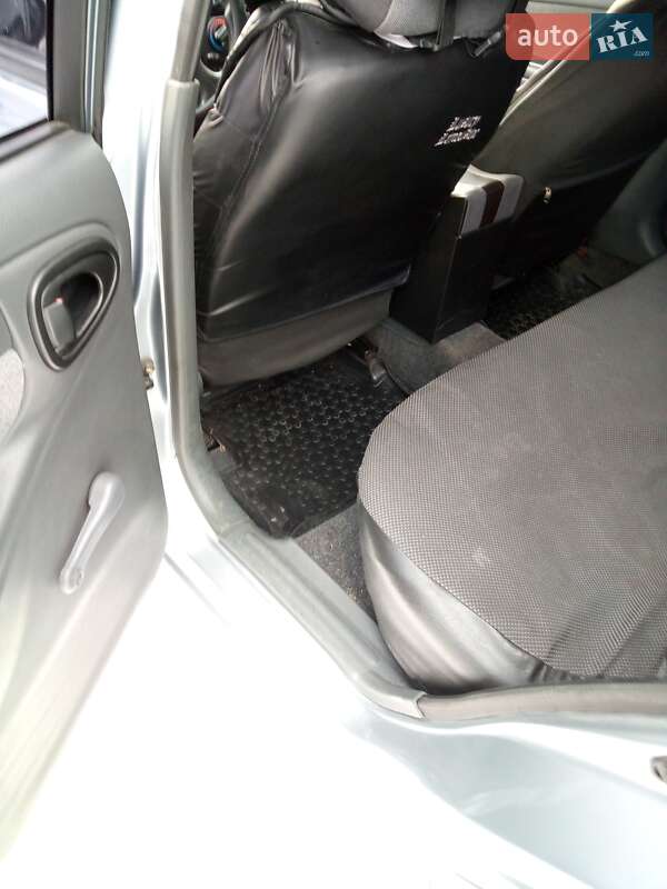 Седан ЗАЗ Lanos 2010 в Тальному