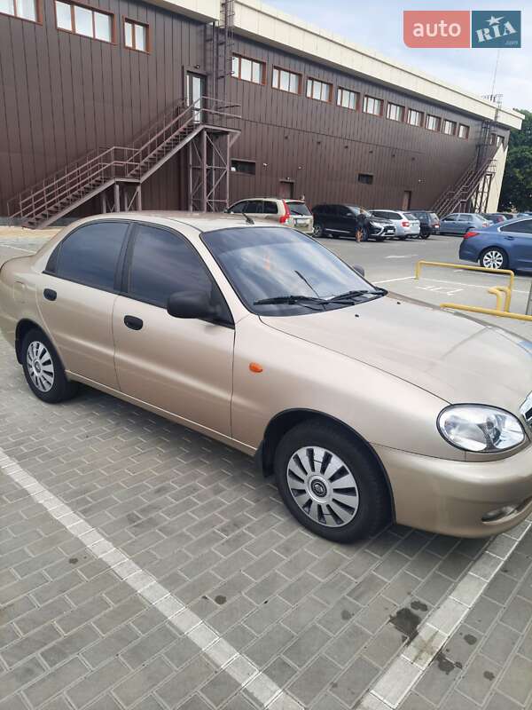 Седан ЗАЗ Lanos 2011 в Дружковке