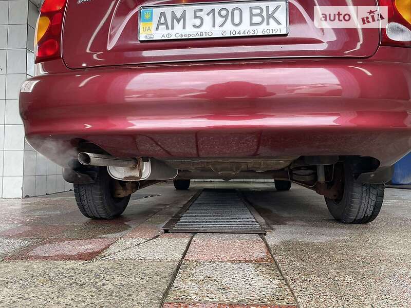 Седан ЗАЗ Lanos 2011 в Броварах