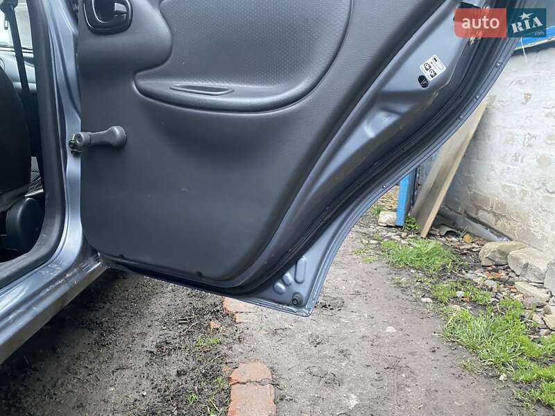 Седан ЗАЗ Lanos 2010 в Лозовой фото 4 Седан ЗАЗ Lanos 2010 в Лозовой