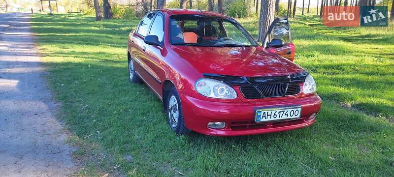 Седан ЗАЗ Lanos 2008 в Коростене