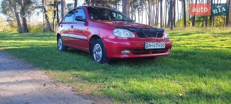 Седан ЗАЗ Lanos 2008 в Коростене