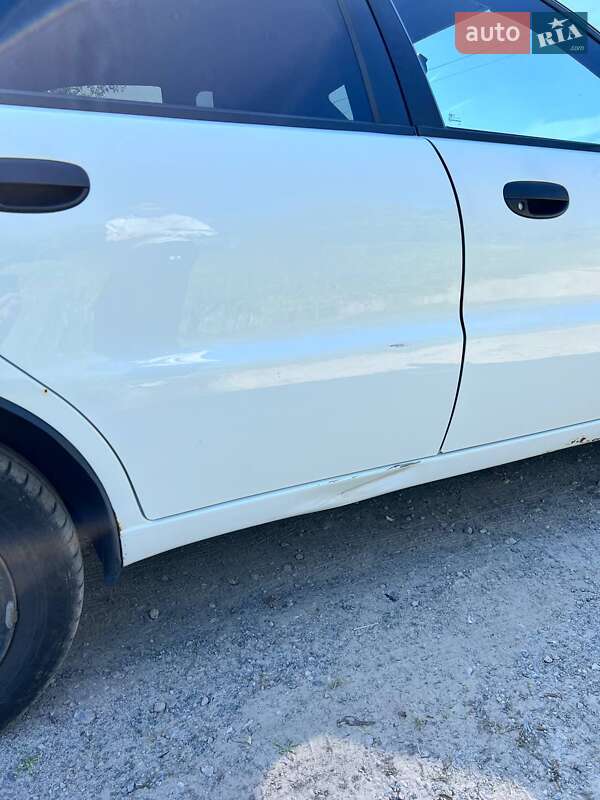 Седан ЗАЗ Lanos 2011 в Днепре