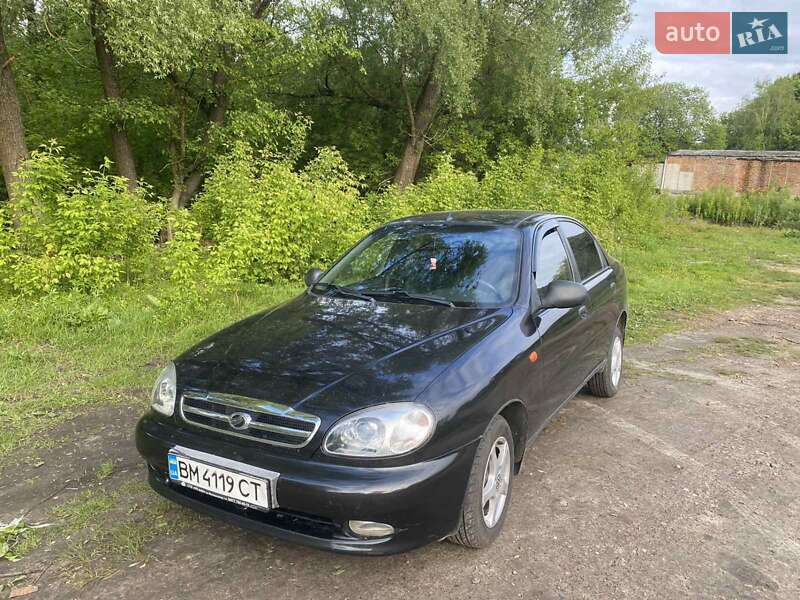 Седан ЗАЗ Lanos 2010 в Новгород-Северском