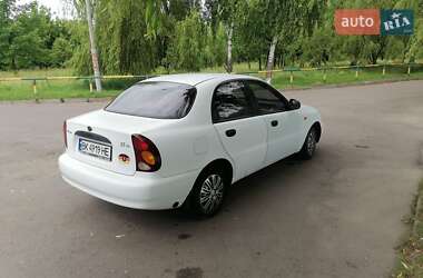 Седан ЗАЗ Lanos 2011 в 