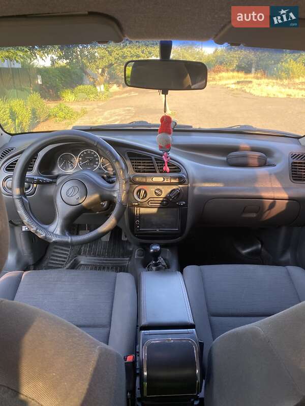 Седан ЗАЗ Lanos 2010 в Кривом Роге