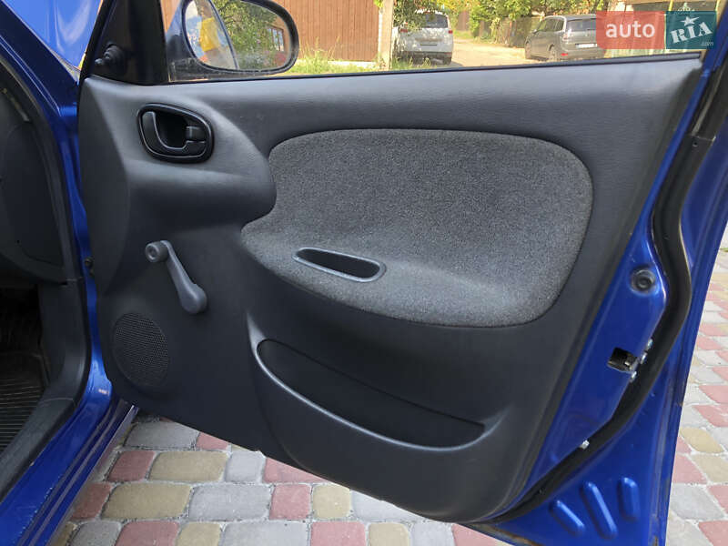 Седан ЗАЗ Lanos 2008 в Винниках