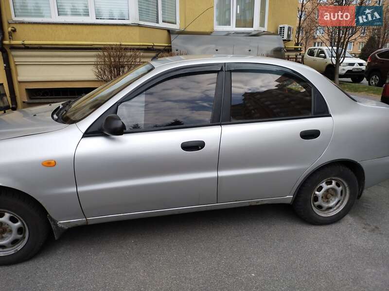 Седан ЗАЗ Lanos 2007 в Киеве