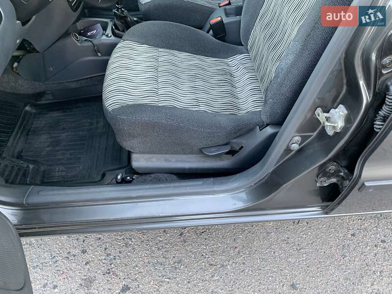 Седан ЗАЗ Lanos 2014 в Киеве