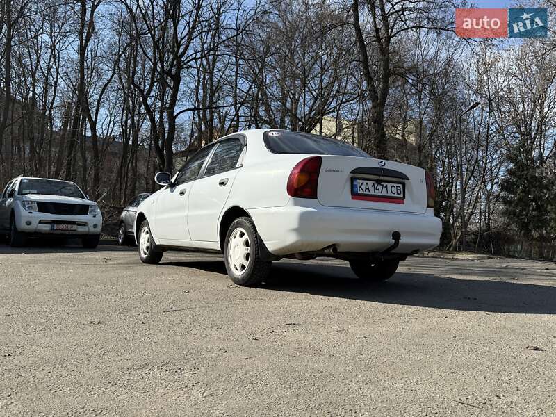 Седан ЗАЗ Lanos 2013 в Киеве