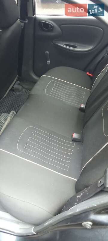 Седан ЗАЗ Lanos 2008 в Ужгороді