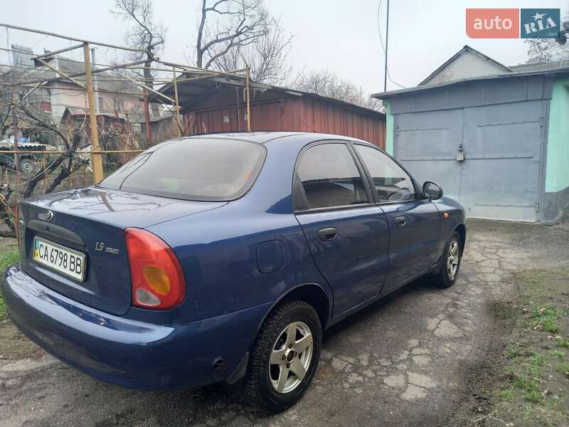 Седан ЗАЗ Lanos 2010 в Смілі
