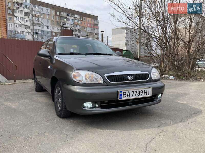 Седан ЗАЗ Lanos 2013 в Кропивницком
