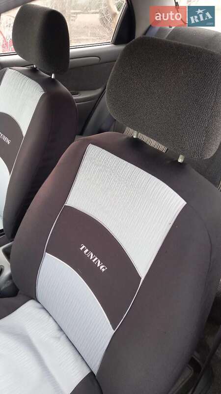 Седан ЗАЗ Lanos 2014 в Острозі