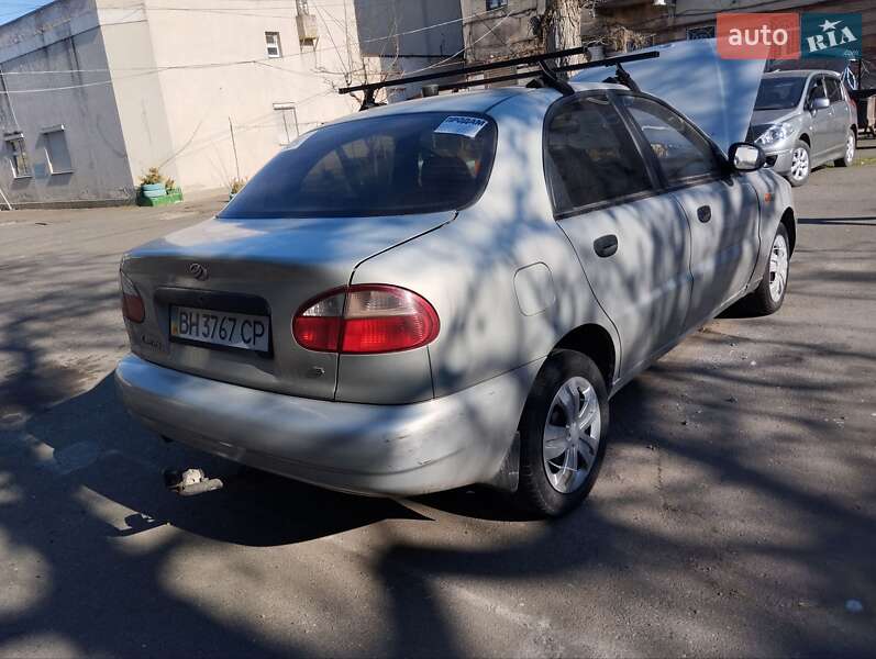 Седан ЗАЗ Lanos 2010 в Одессе