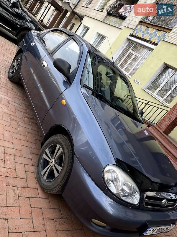 Седан ЗАЗ Lanos 2010 в Глухове