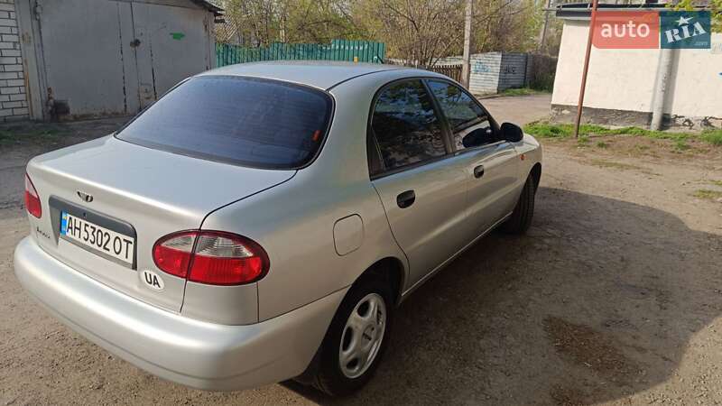 Седан ЗАЗ Lanos 2005 в Дніпрі