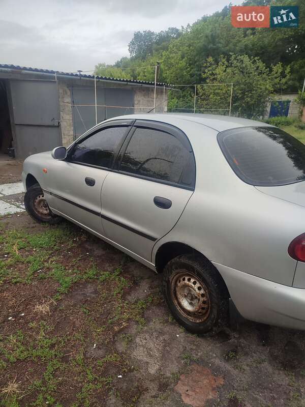 Седан ЗАЗ Lanos 2008 в Карлівці