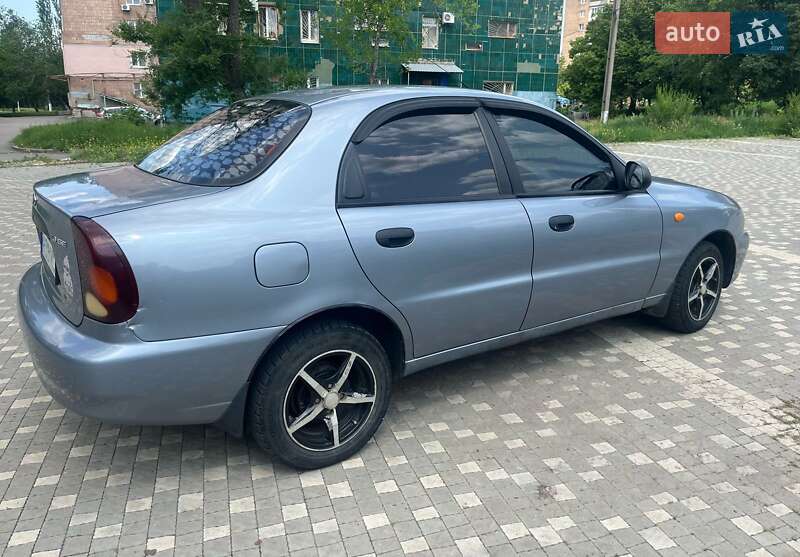 Седан ЗАЗ Lanos 2010 в 