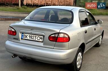 Седан ЗАЗ Lanos 2005 в 