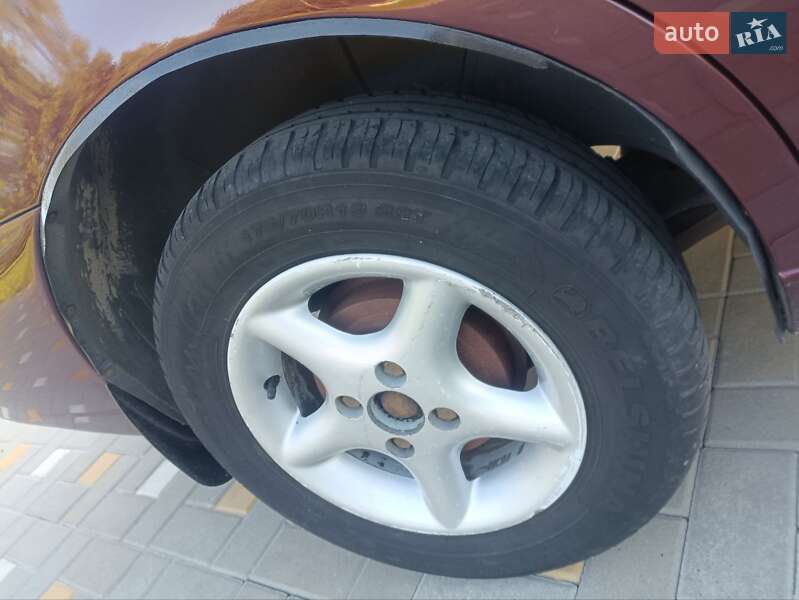 Седан ЗАЗ Lanos 2011 в Києві