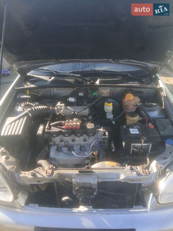 Седан ЗАЗ Lanos 2010 в Киеве фото 3 Седан ЗАЗ Lanos 2010 в Киеве