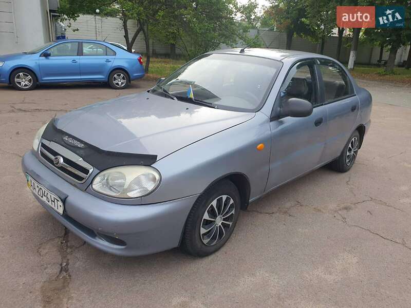 Седан ЗАЗ Lanos 2010 в Киеве