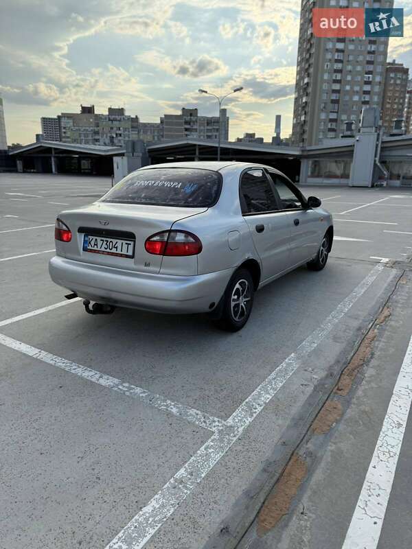 Седан ЗАЗ Lanos 2007 в Киеве