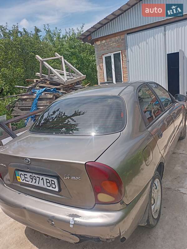 Седан ЗАЗ Lanos 2012 в Черновцах
