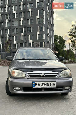 Седан ЗАЗ Lanos 2010 в Кропивницькому