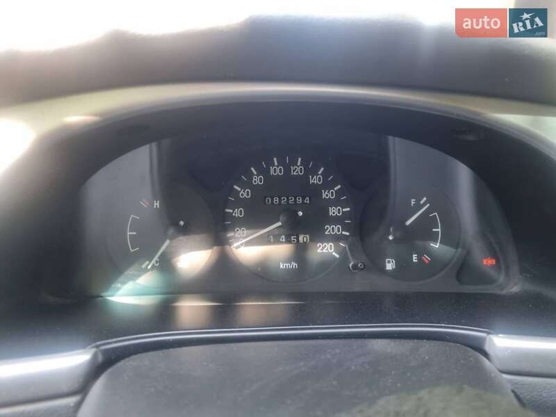 Седан ЗАЗ Lanos 2010 в Чутове