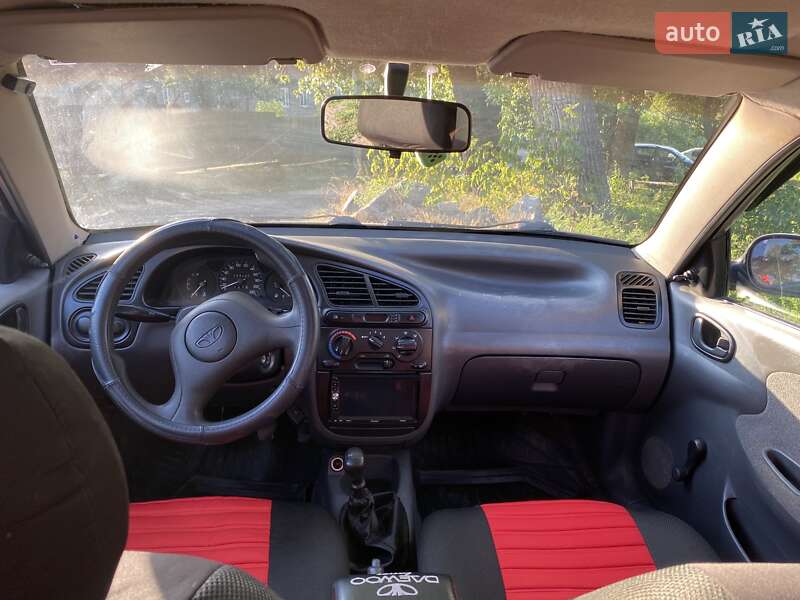 Седан ЗАЗ Lanos 2005 в Кропивницькому