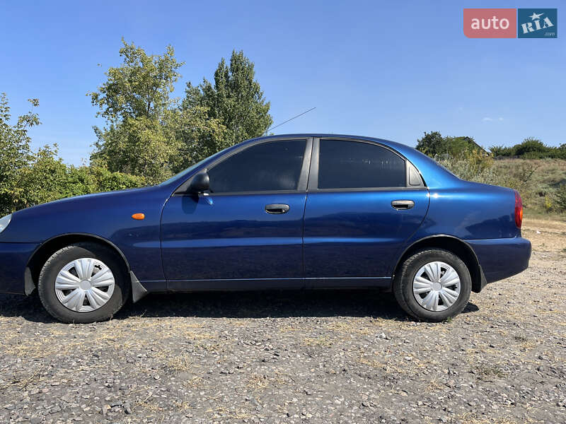 Седан ЗАЗ Lanos 2010 в Запорожье